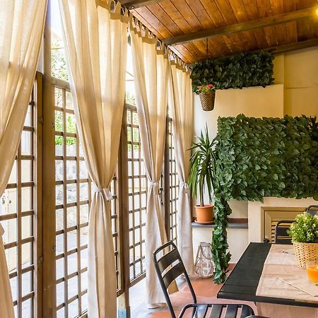 Casa Martina Apartment Giardini Naxos Bilik gambar
