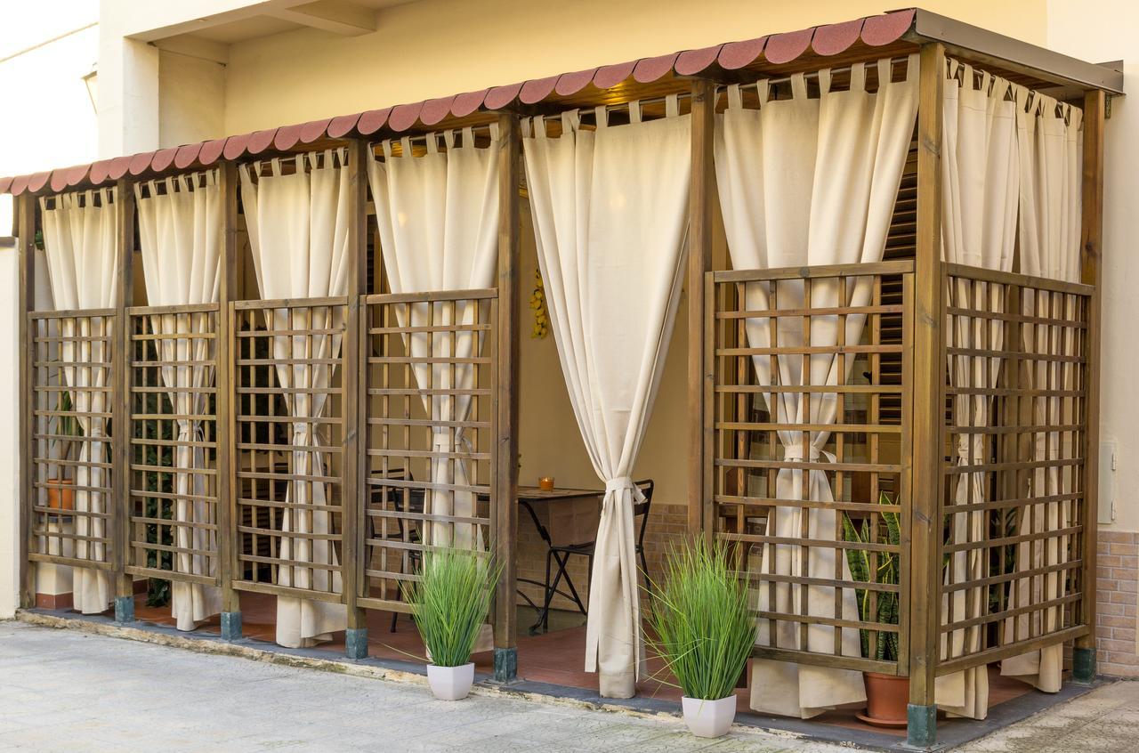 Casa Martina Apartment Giardini Naxos Bilik gambar