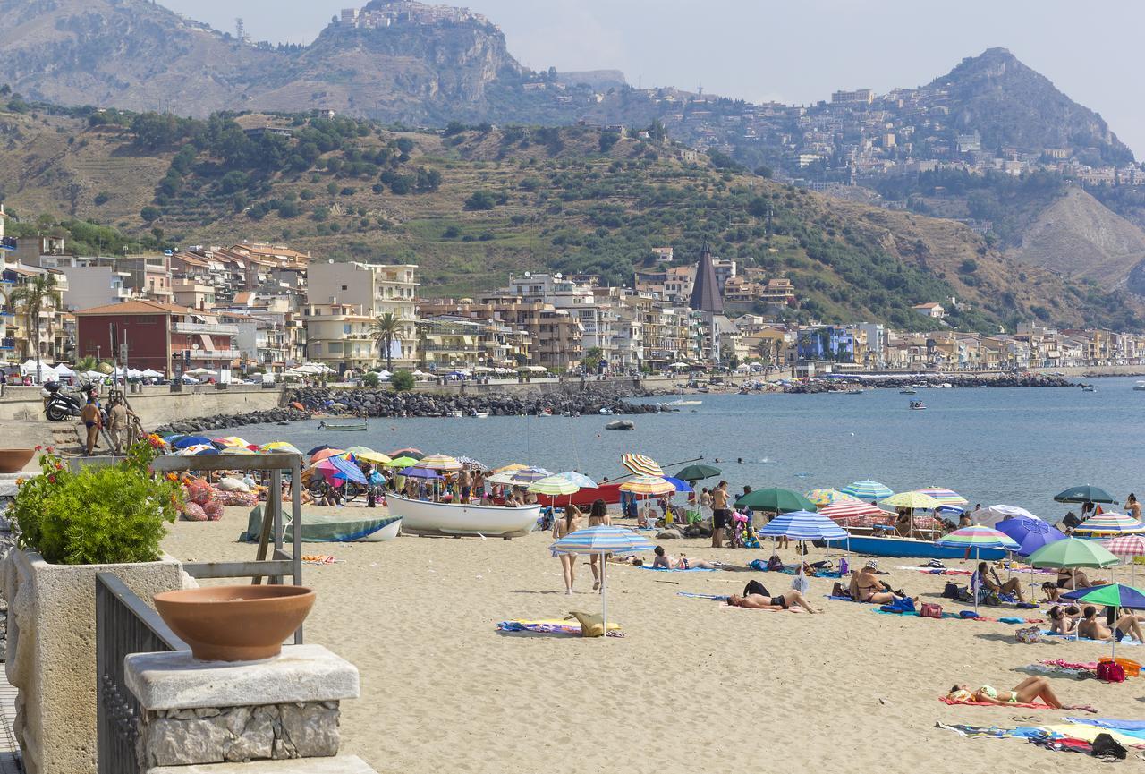 Casa Martina Apartment Giardini Naxos Luaran gambar
